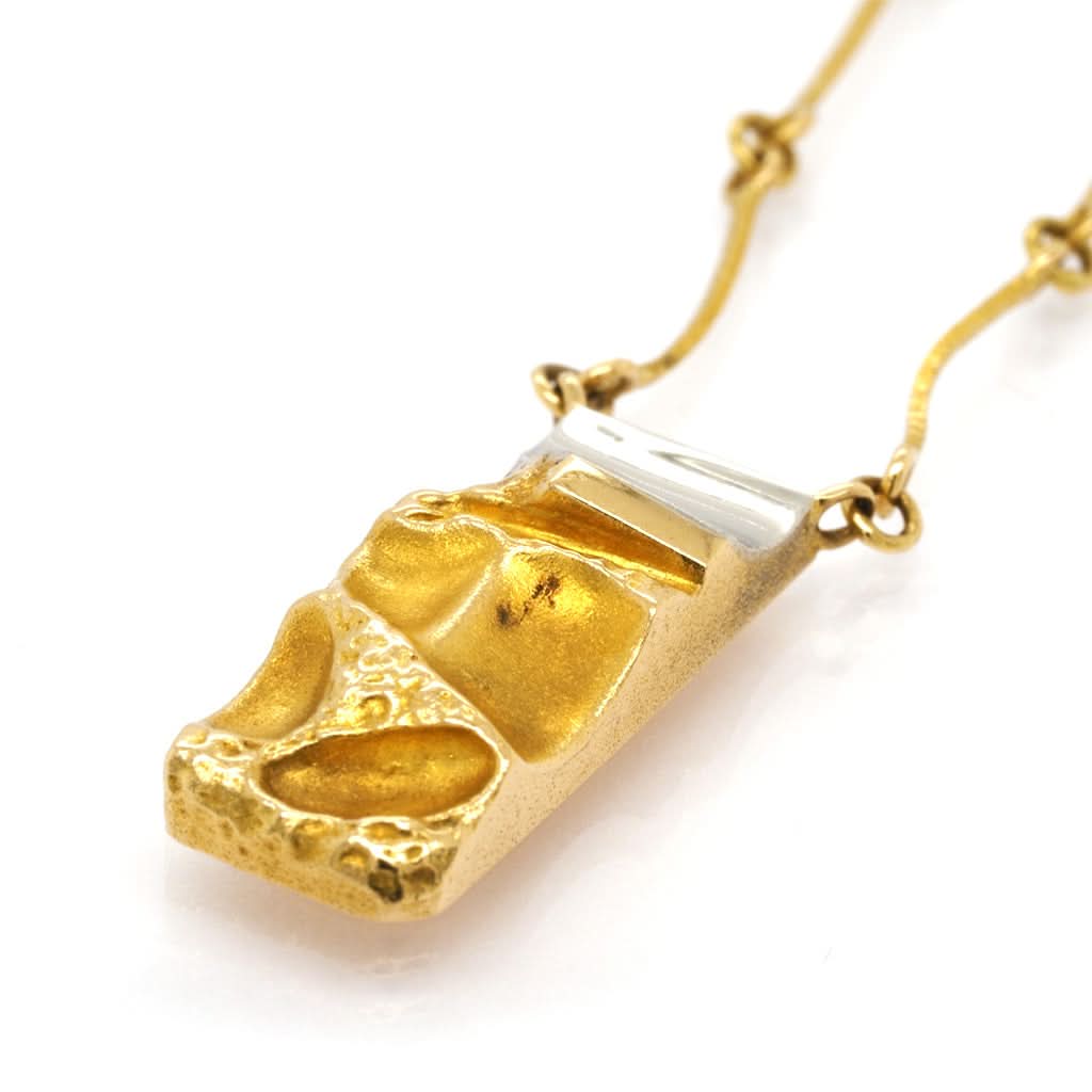 Ogden of Harrogate Jewellery An 18ct Yellow Gold Weckström Pendant